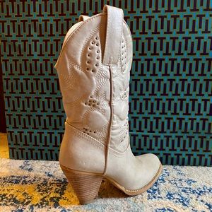 Very Volatile Western Boot with Stud Details